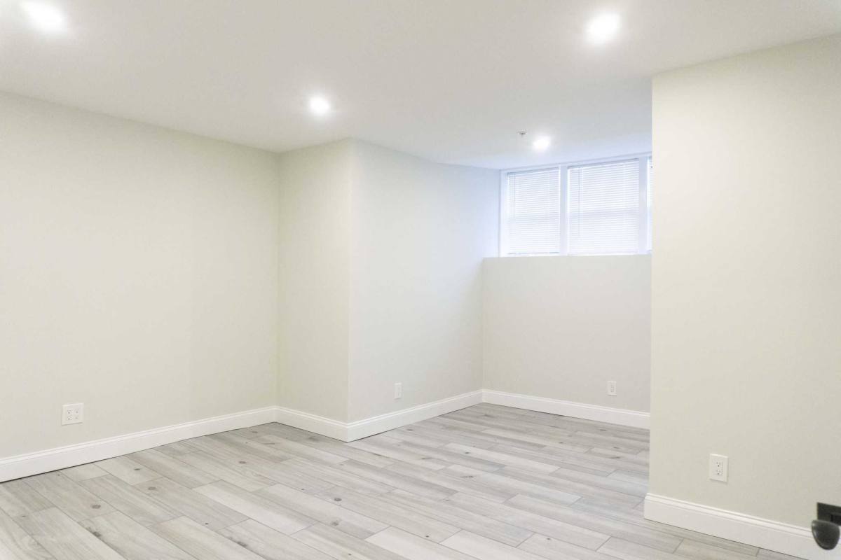 Apartment for rent at 2027 Commonwealth Ave, Brighton, MA 02135