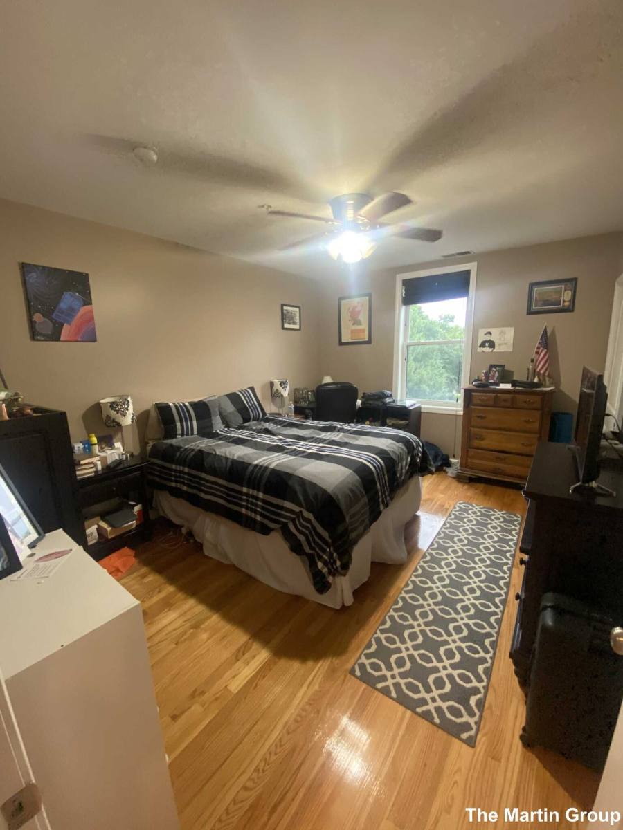 Apartment for rent at 110 Fellsway W, Somerville, MA 02145