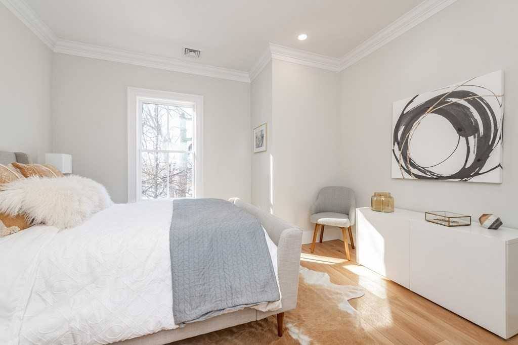 Apartment for rent at 116 Forest Hills St, Jamaica Plain, MA 02130