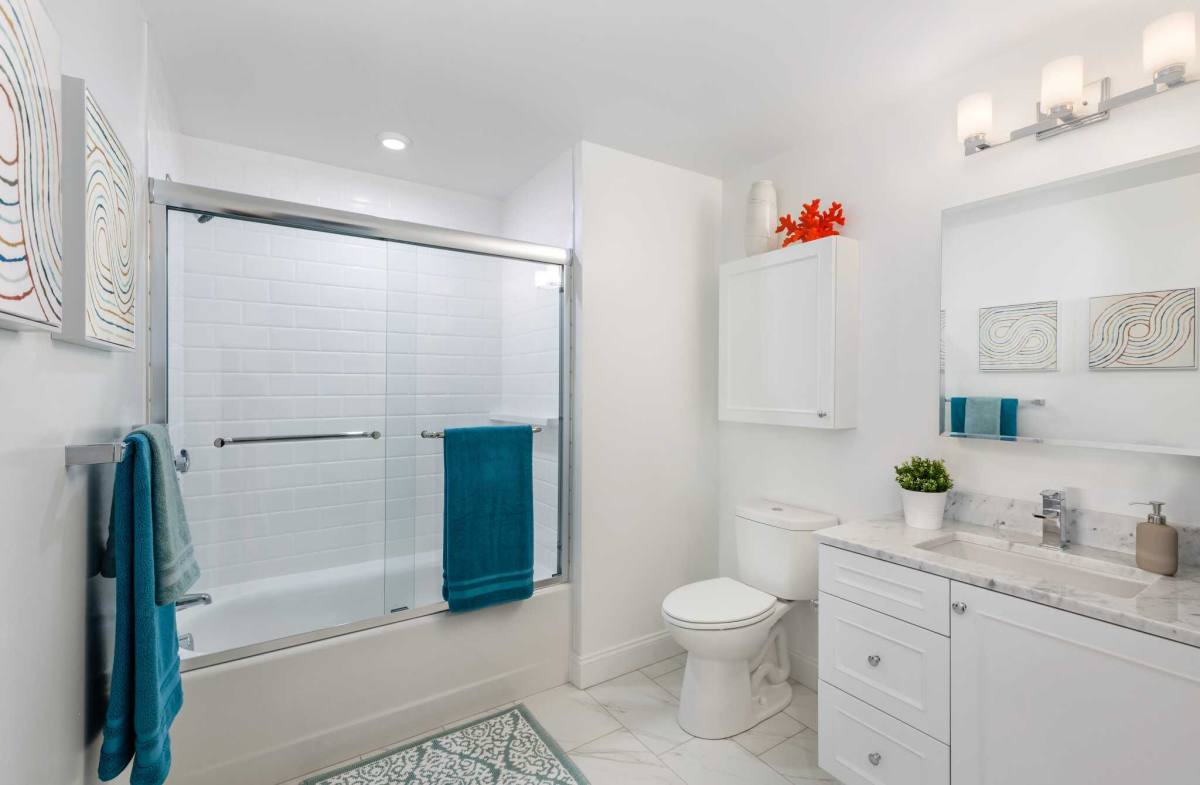 Apartment for rent at 130 Gerry Rd, Chestnut Hill, MA 02467