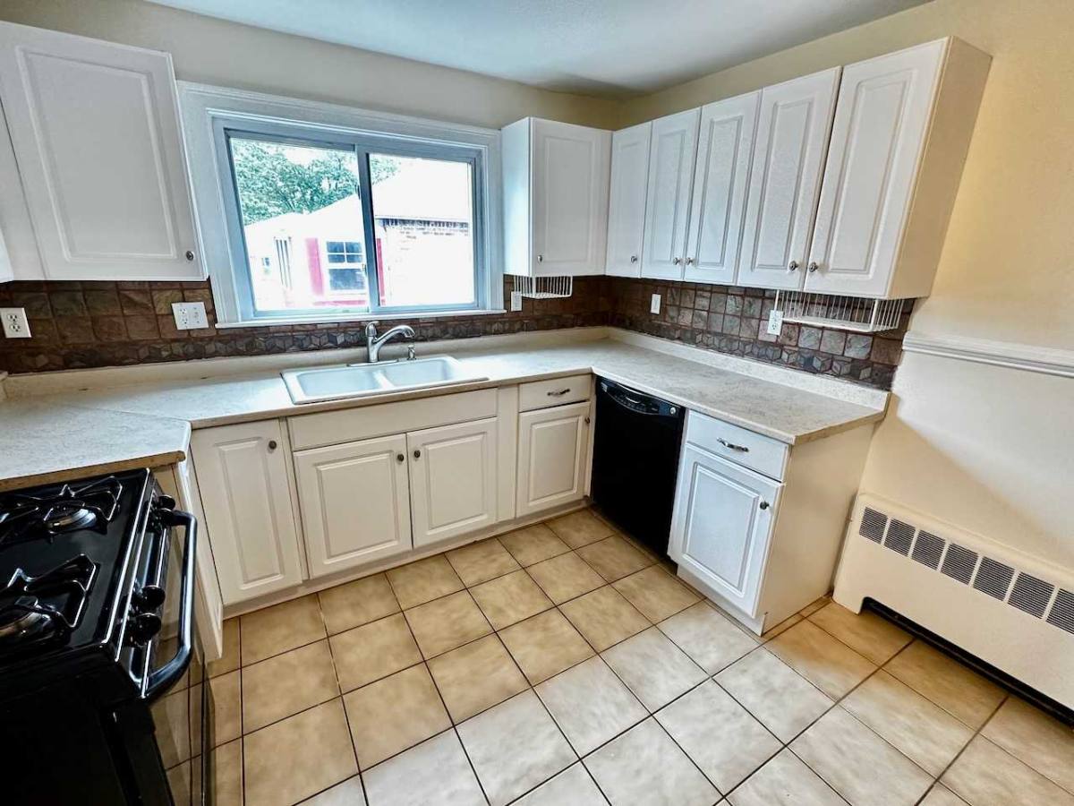 Apartment for rent at 37 Heath St, Brookline, MA 02445