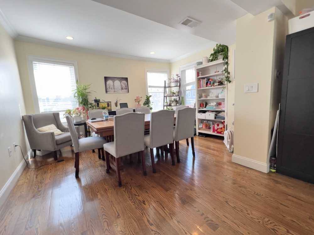 Apartment for rent at 94 Maple St, West Roxbury, MA 02132