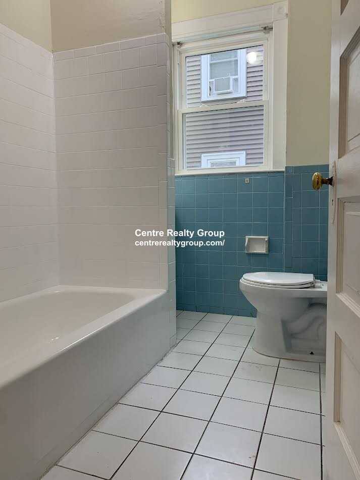Apartment for rent at 196 Robbins St, Waltham, MA 02453