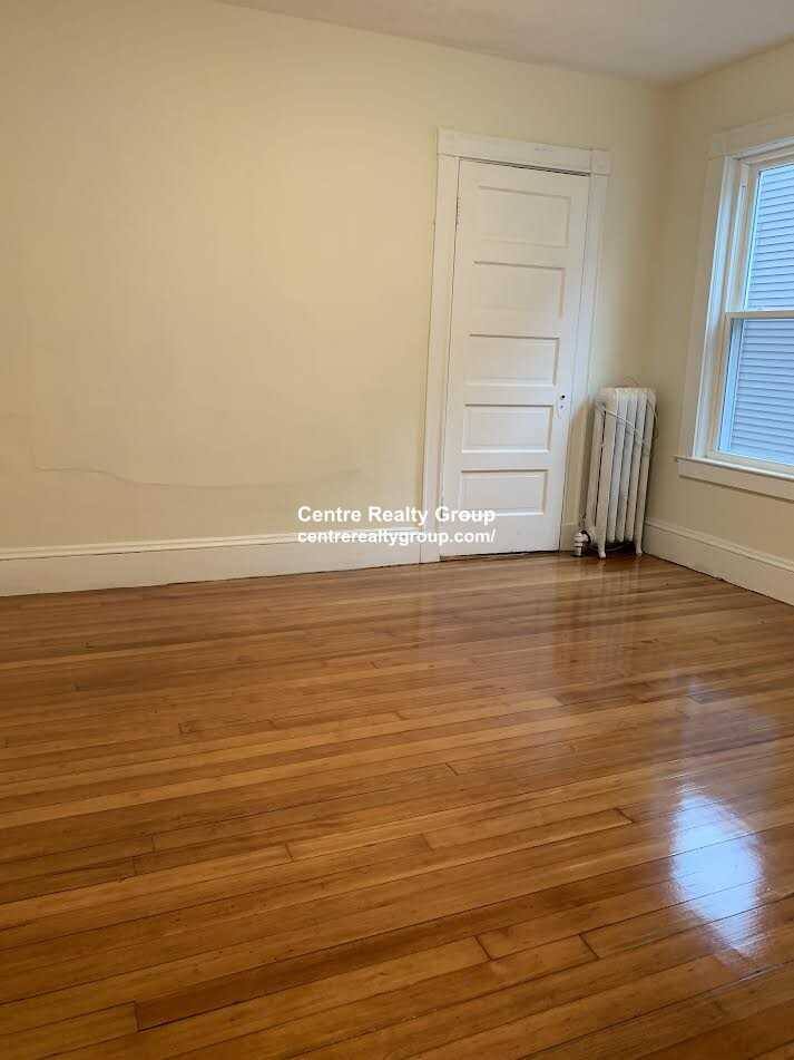 Apartment for rent at 196 Robbins St, Waltham, MA 02453