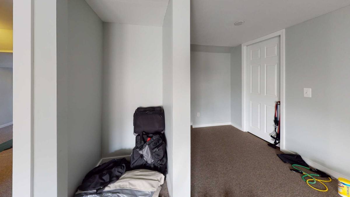 Apartment for rent at 44 Saranac St, Dorchester, MA 02122