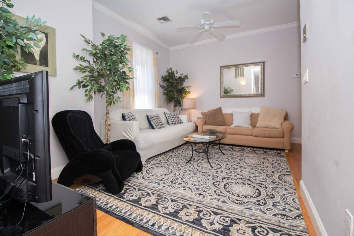 Apartment for rent at 17 Harvard St, Brookline, MA 02445