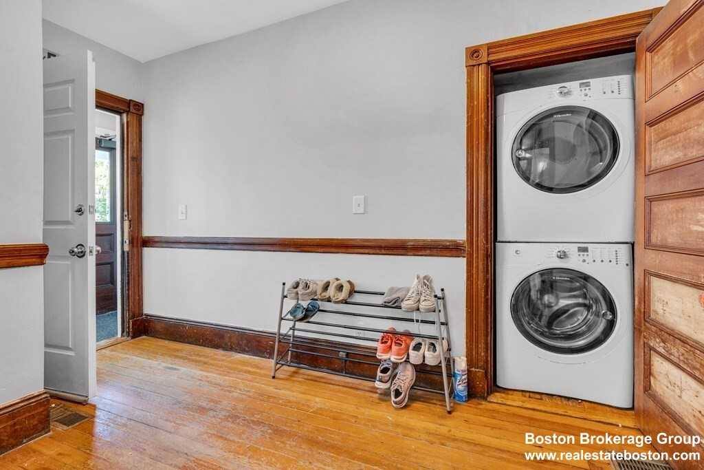 Apartment for rent at 182 Saint Alphonsus St, Roxbury Crossing, MA 02120