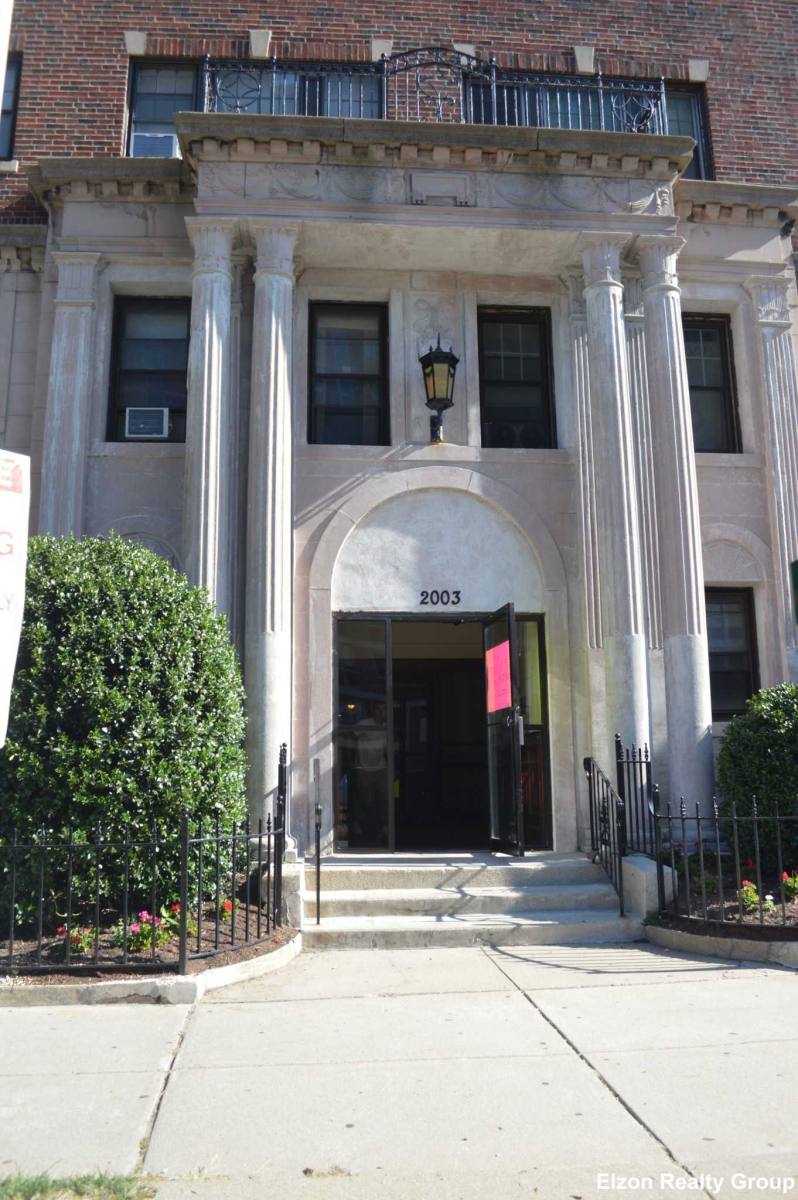 Apartment for rent at 2013 Commonwealth Ave, Brighton, MA 02135