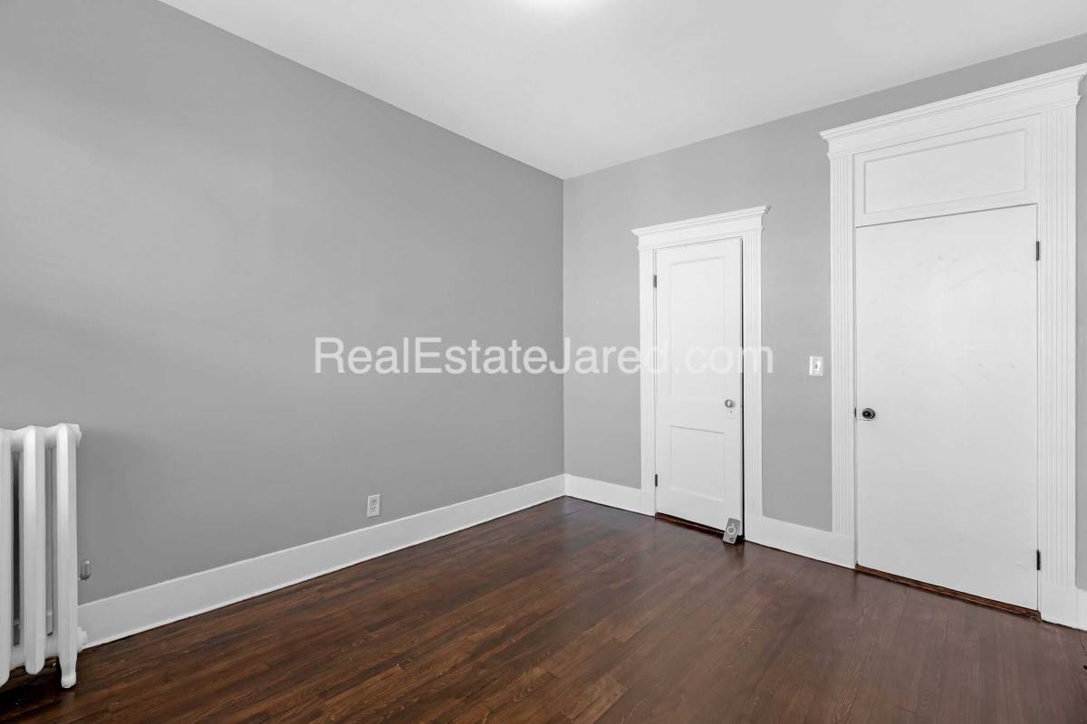 Apartment for rent at 39 Glenville Ave, Allston, MA 02134