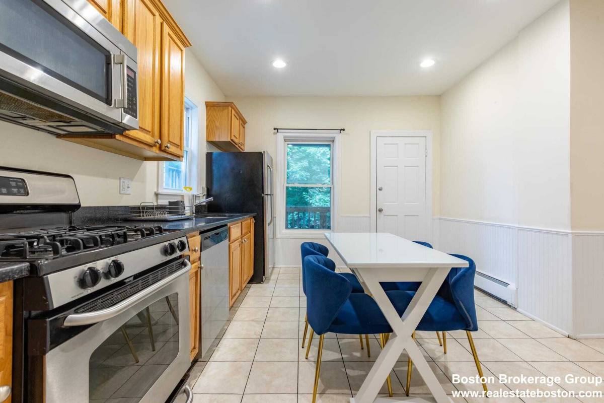 Apartment for rent at 71 Hillside St, Roxbury Crossing, MA 02120