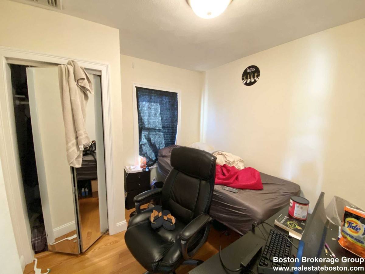 Apartment for rent at 138 Hillside St, Roxbury Crossing, MA 02120