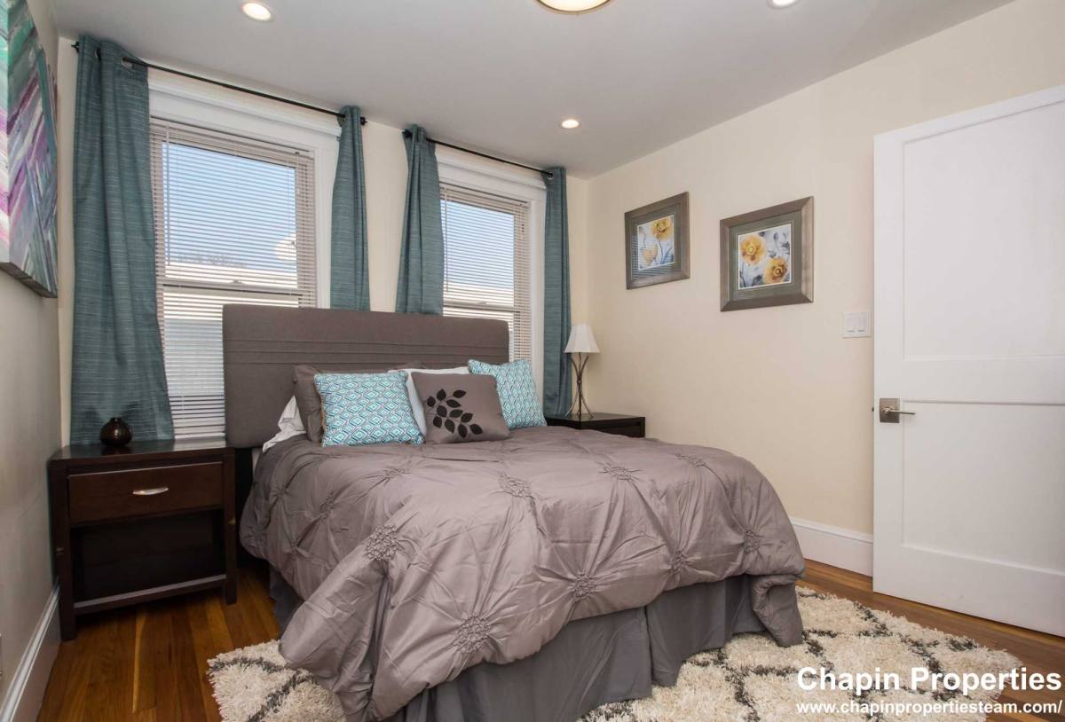 Apartment for rent at 34-1 Clay St #3, Cambridge, MA 02140