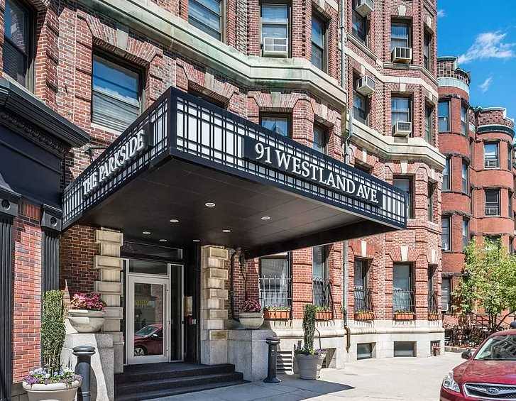 Apartment for rent at 101 Westland Ave, Boston, MA 02115