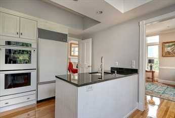 Apartment for rent at 32 Beacon St, Boston, MA 02115