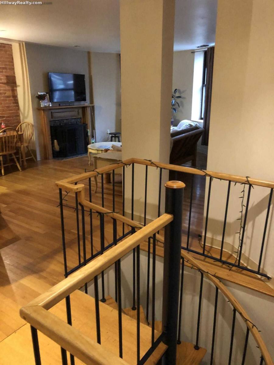 Apartment for rent at 113 Gainsborough St, Boston, MA 02115