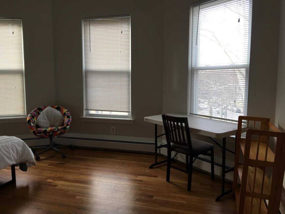 Apartment for rent at 1010 Memorial Dr, Cambridge, MA 02138