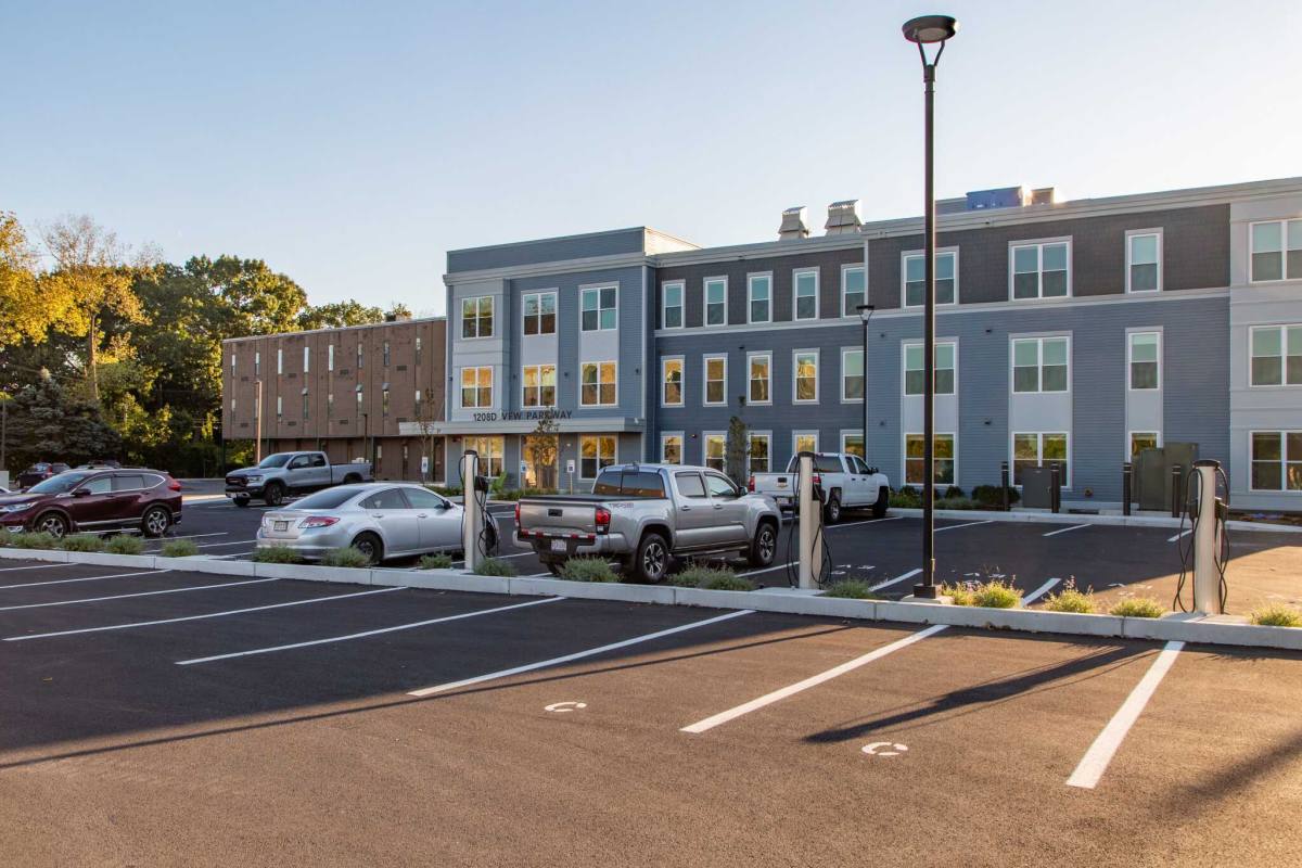 Apartment for rent at 1218 W Roxbury Hs Athletic Fields, West Roxbury, MA 02132