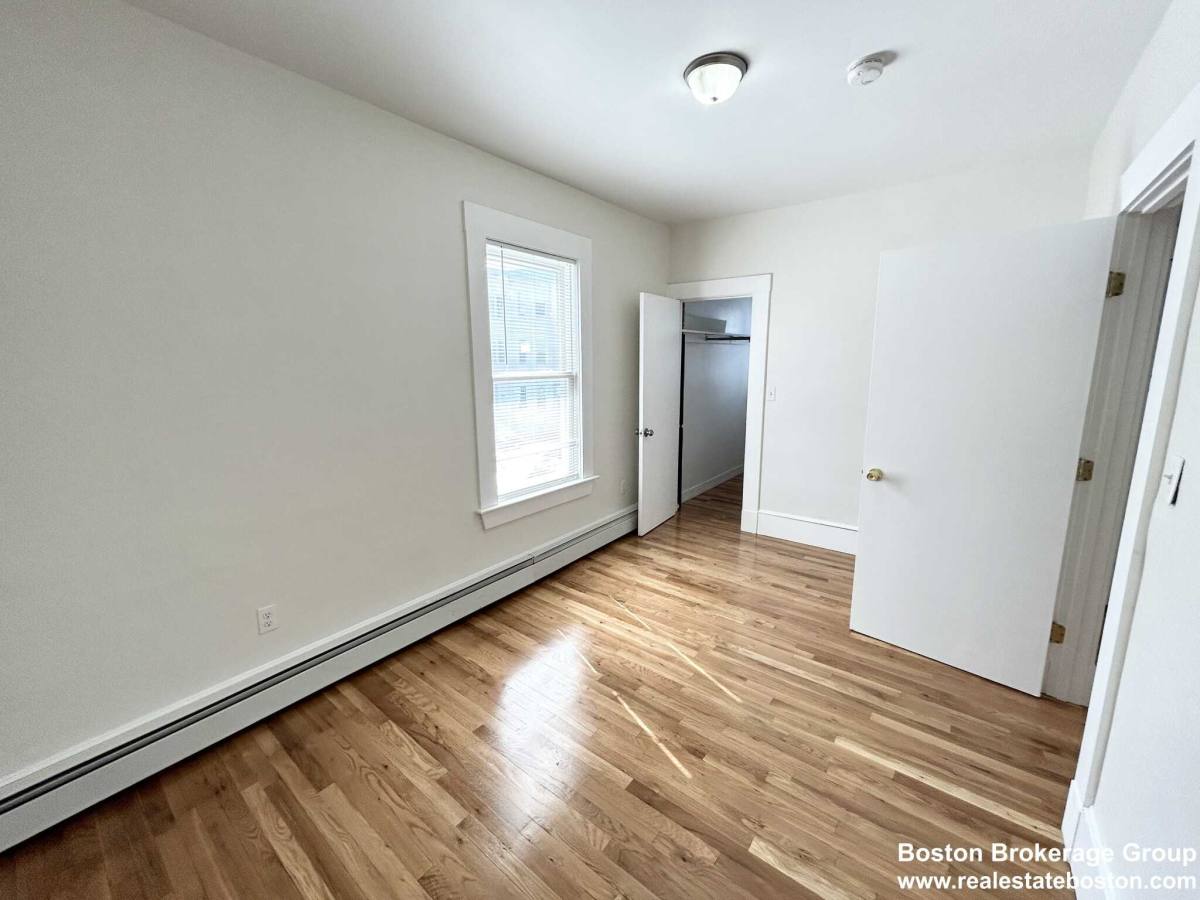 Apartment for rent at 21 Elder St, Dorchester, MA 02125