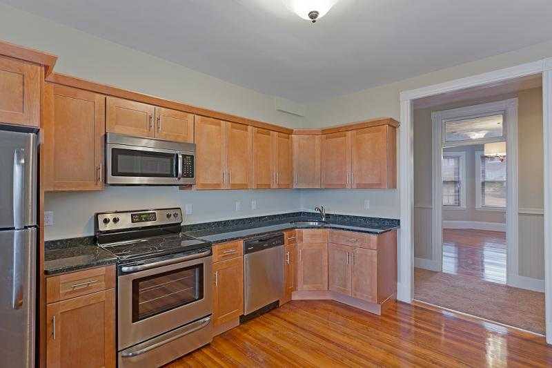 Apartment for rent at 104 Gladstone St, East Boston, MA 02128