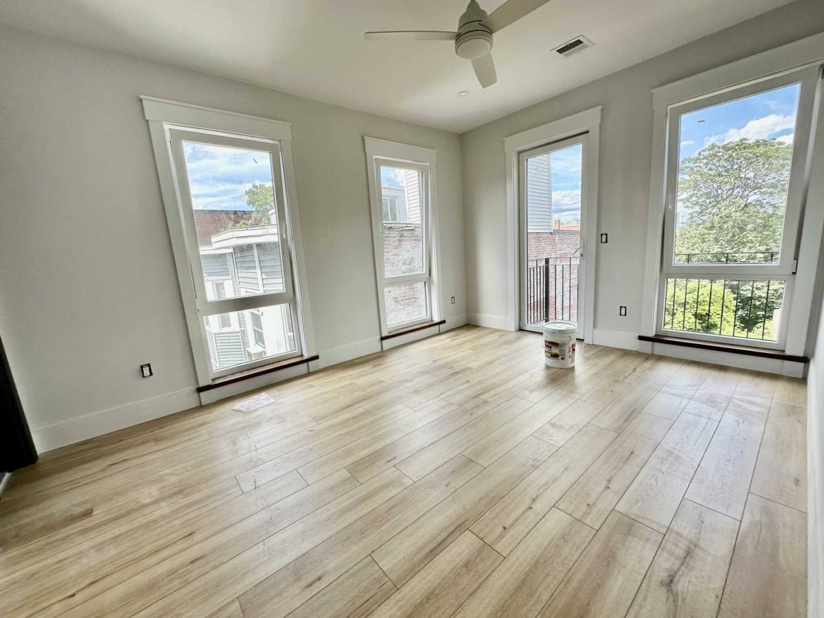 Apartment for rent at 110 Mount Pleasant Ave, Roxbury, MA 02119