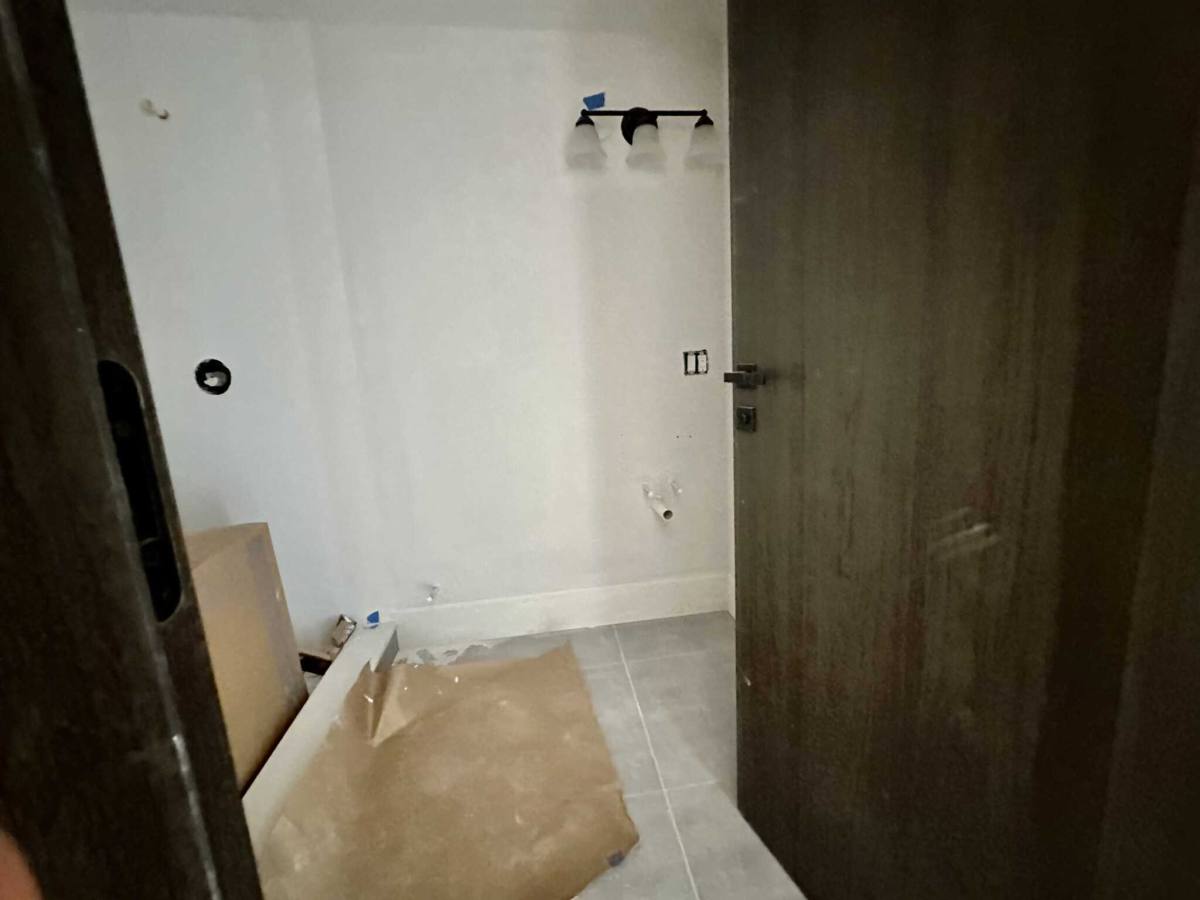 Apartment for rent at 110 Mount Pleasant Ave, Roxbury, MA 02119