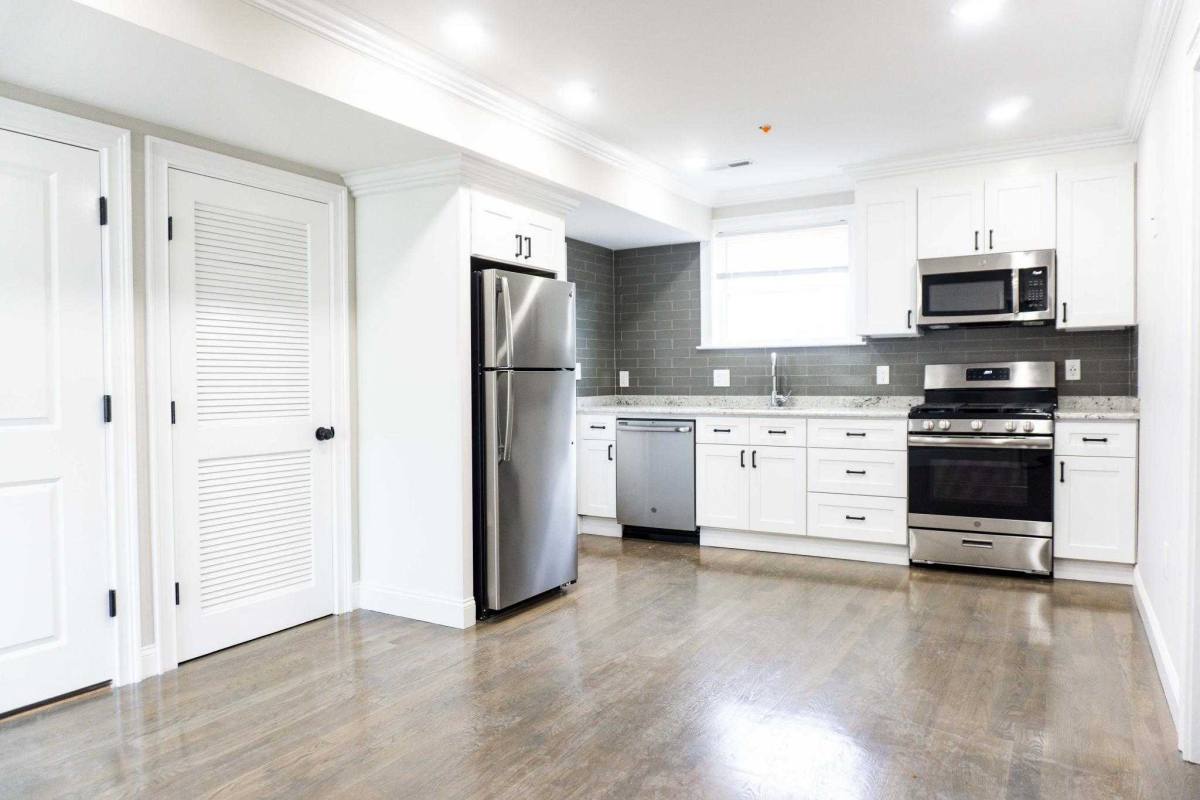 Apartment for rent at 37 Merriam St, Somerville, MA 02143