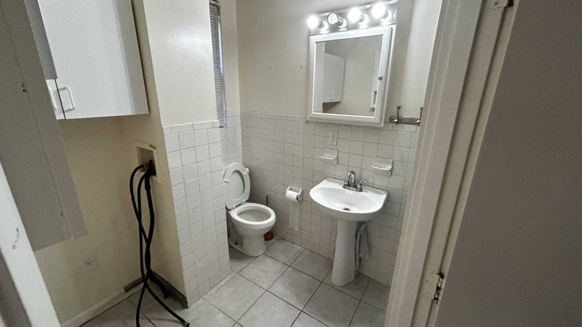 Apartment for rent at 113 Orleans St, East Boston, MA 02128
