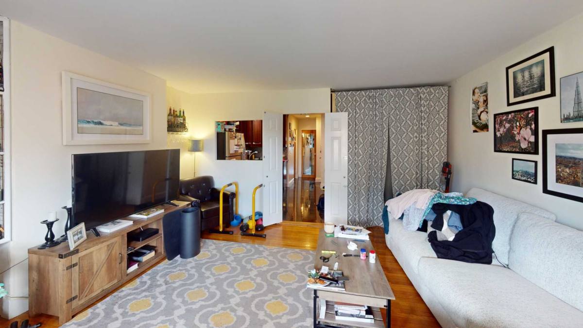 Apartment for rent at 435 Beacon St, Boston, MA 02115