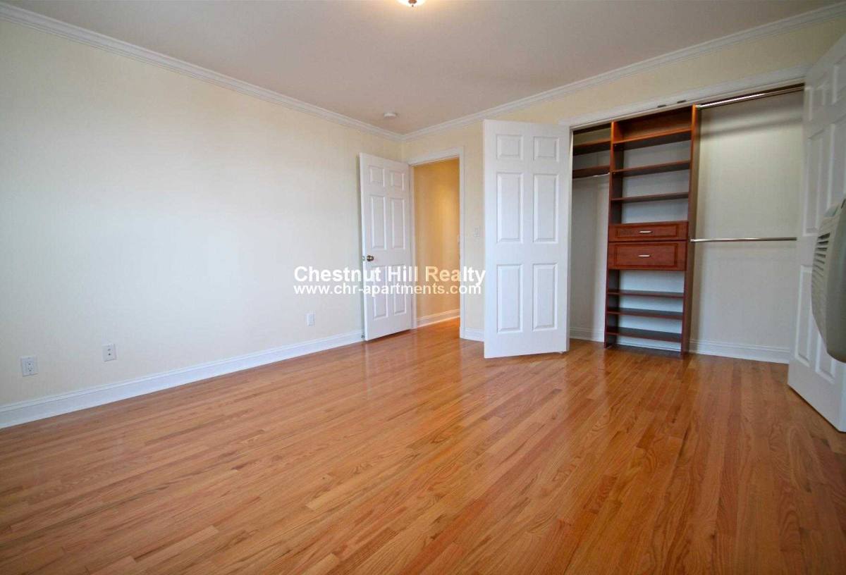 Apartment for rent at 65 Brattle St, Cambridge, MA 02138