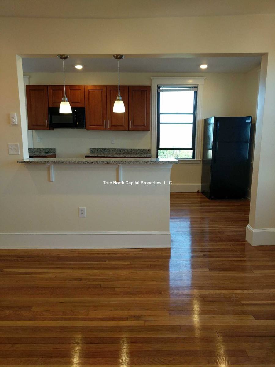 Apartment for rent at 384 Broadway, Somerville, MA 02145