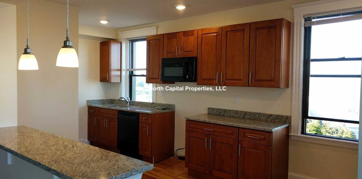 Apartment for rent at 384 Broadway, Somerville, MA 02145