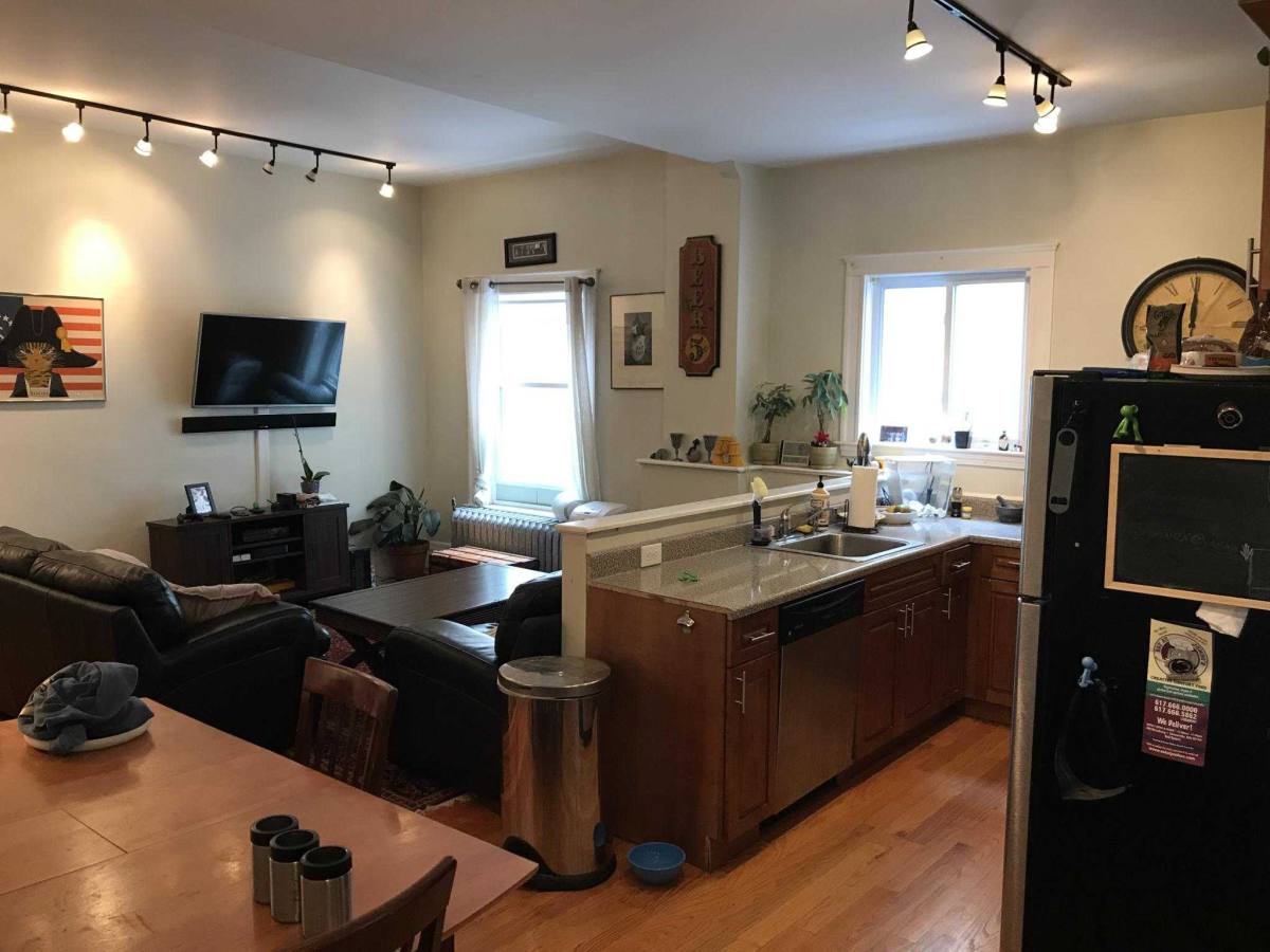 Apartment for rent at 362 Broadway, Somerville, MA 02145