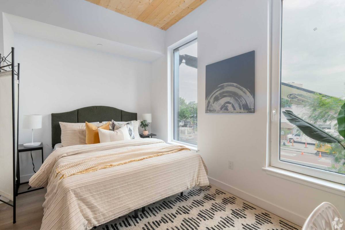 Apartment for rent at 159 Broadway, Somerville, MA 02145