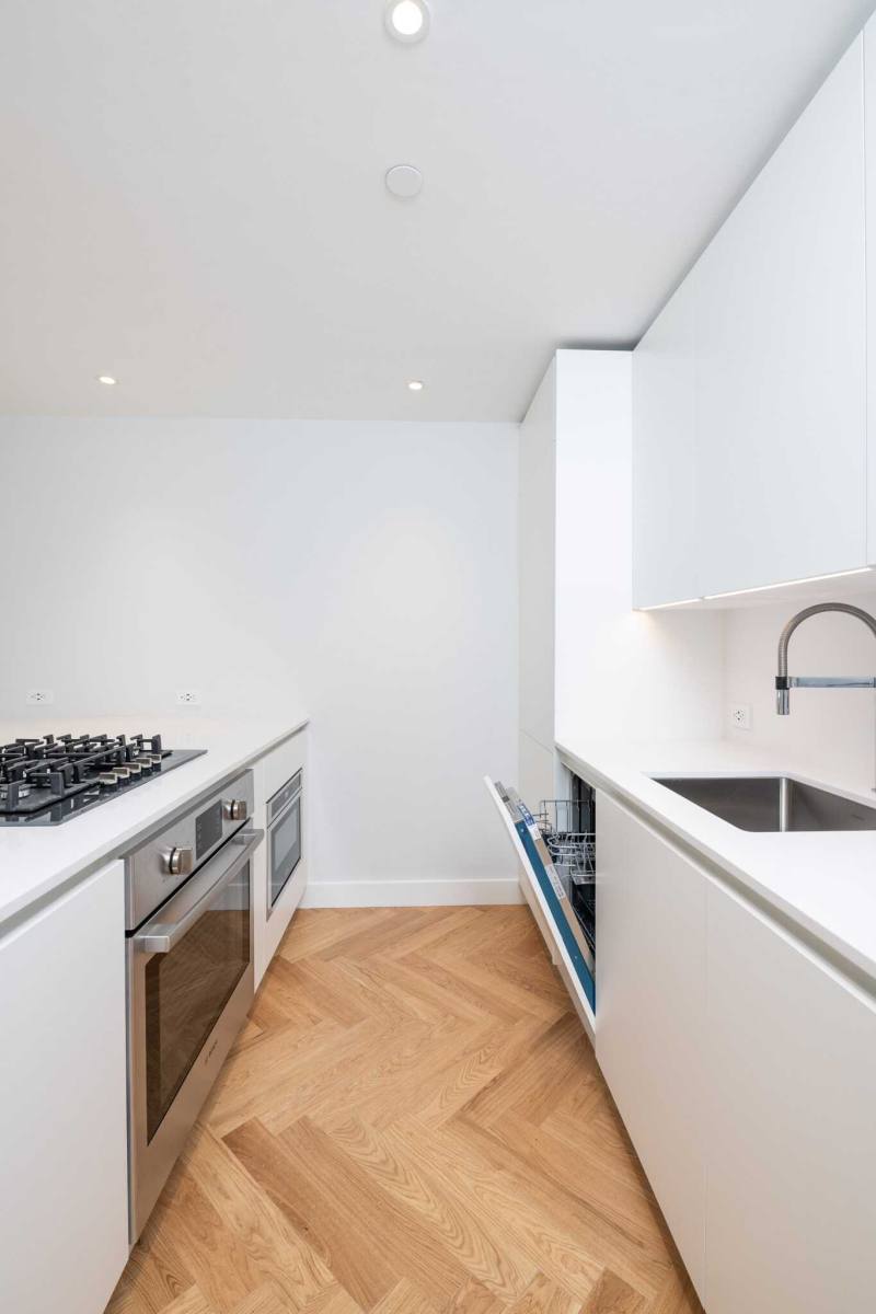 Apartment for rent at 16 Commonwealth Ave, Boston, MA 02116