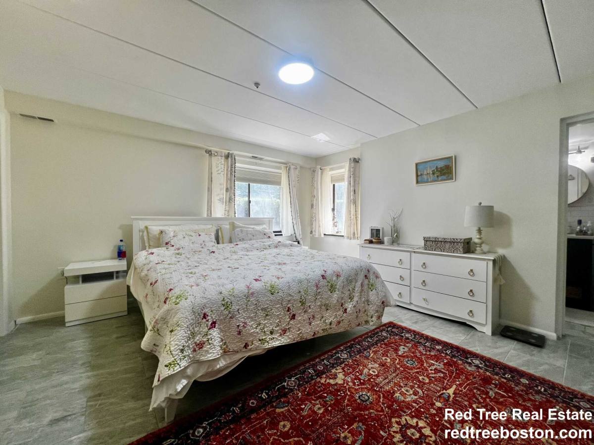 Apartment for rent at 59 Concord Ave, Cambridge, MA 02138