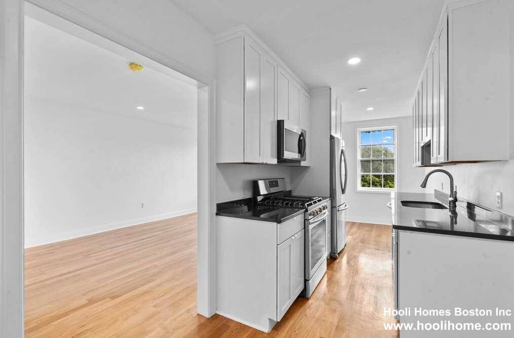 Apartment for rent at 19 Follen St, Boston, MA 02116