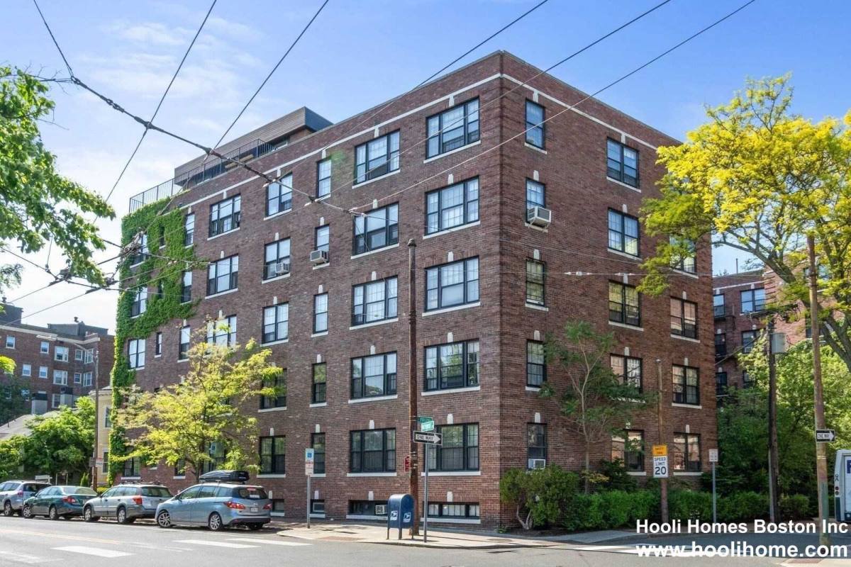 Apartment for rent at 19 Follen St, Boston, MA 02116