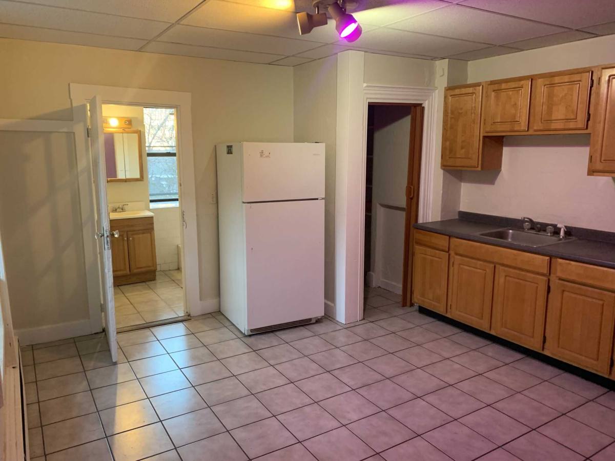Apartment for rent at 182 Harvard St, Cambridge, MA 02139