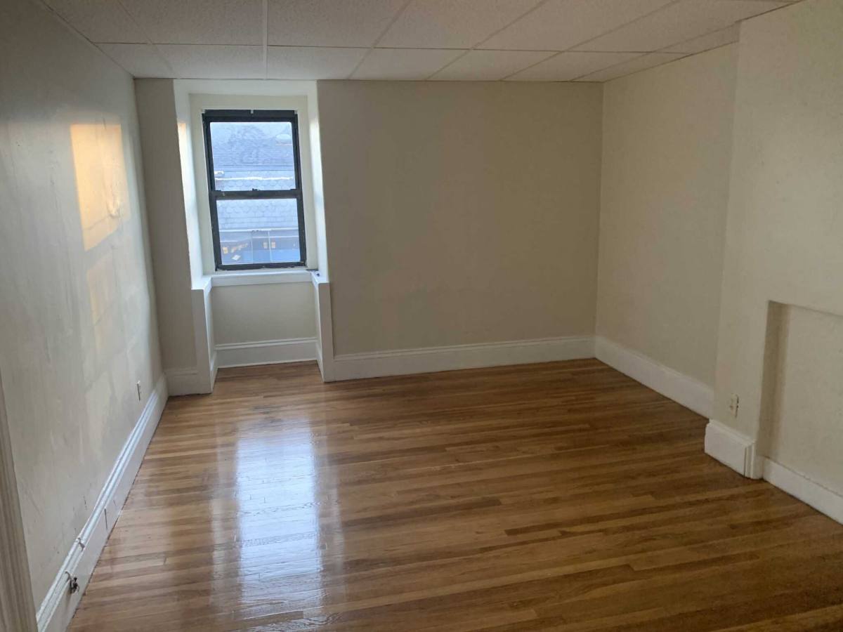 Apartment for rent at 182 Harvard St, Cambridge, MA 02139
