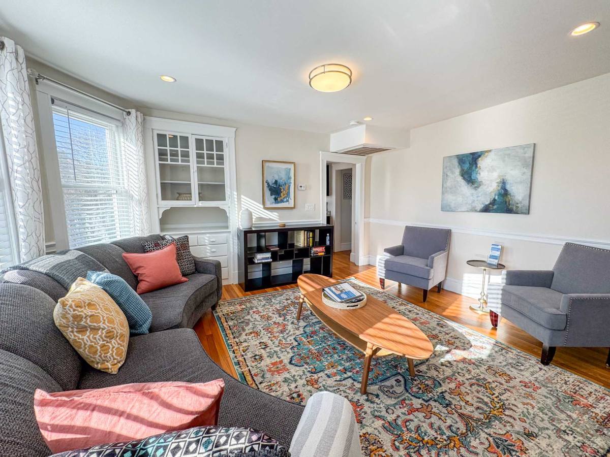 Apartment for rent at 33 Clay St #3, Cambridge, MA 02140