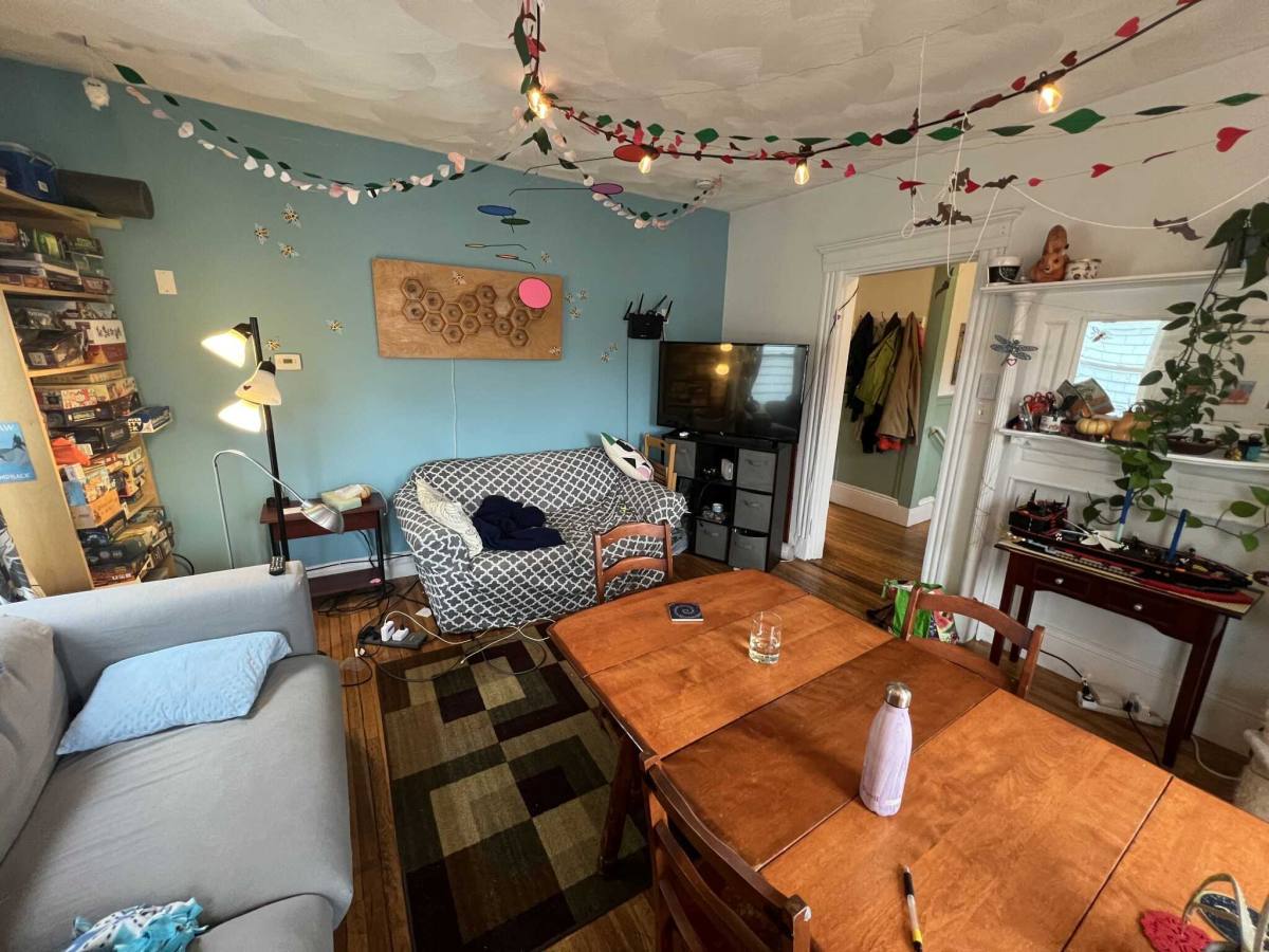 Apartment for rent at 39 Cameron, Somerville, MA 02144