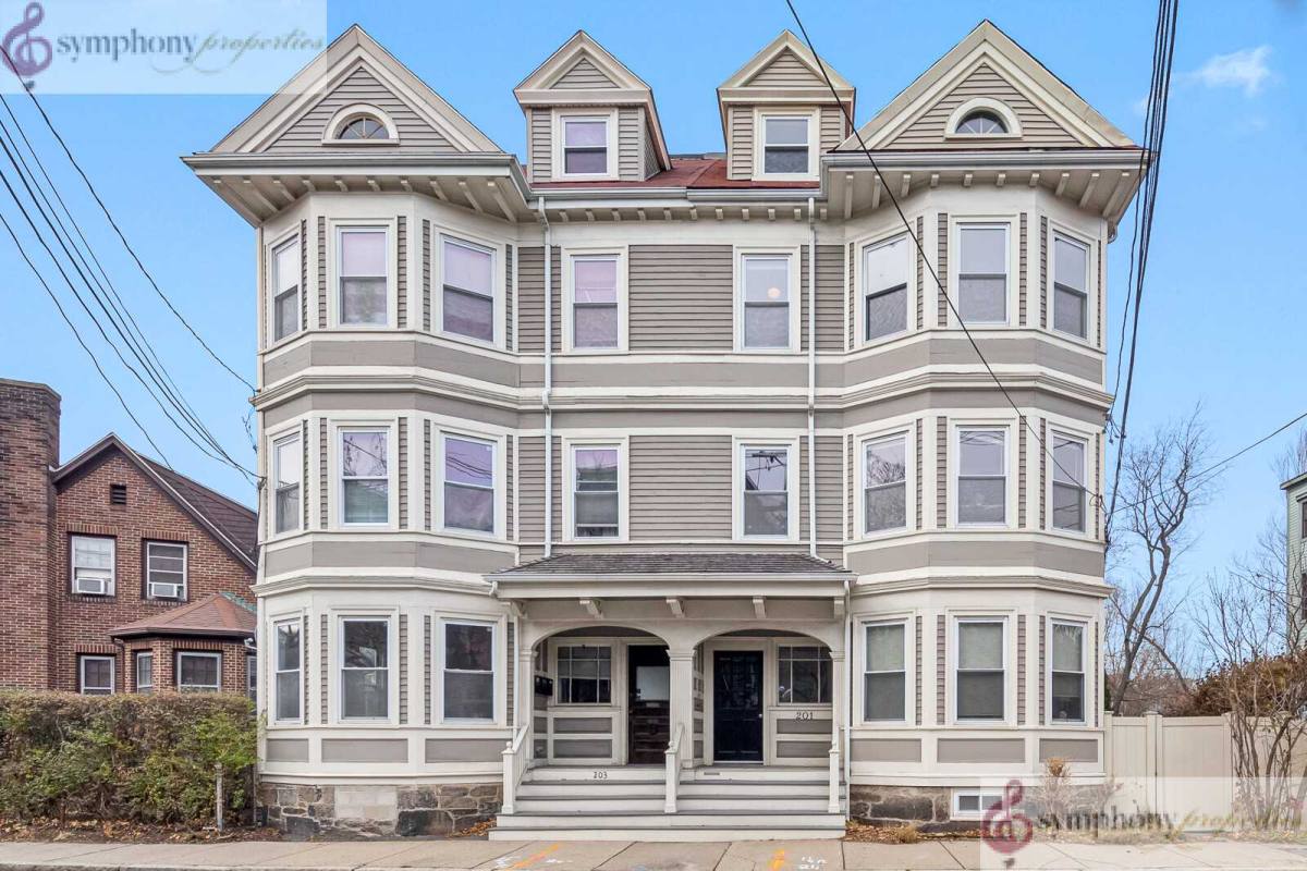 Apartment for rent at 205 High St, Brookline, MA 02445