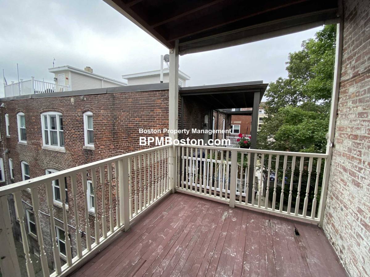 Apartment for rent at 13 Kilsyth Rd, Brookline, MA 02445