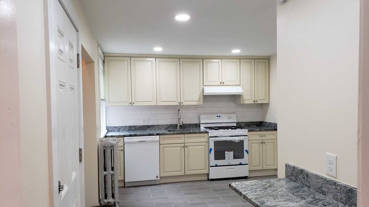 Apartment for rent at 198 Kelton St, Allston, MA 02134