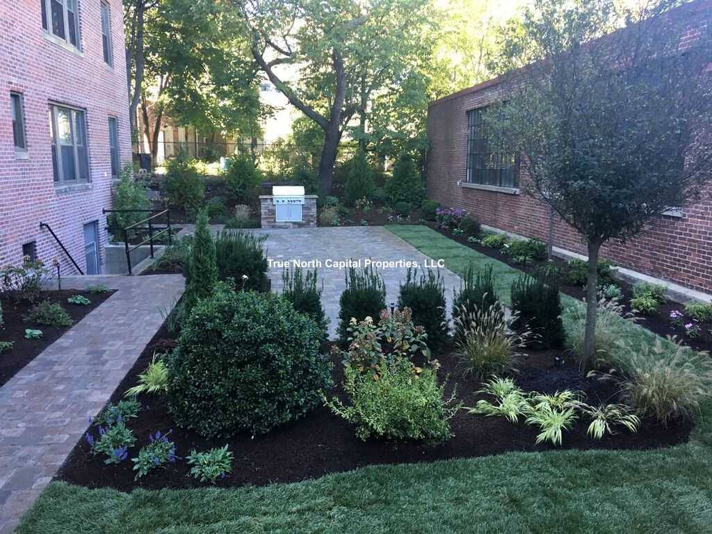Apartment for rent at 387 Broadway, Somerville, MA 02145