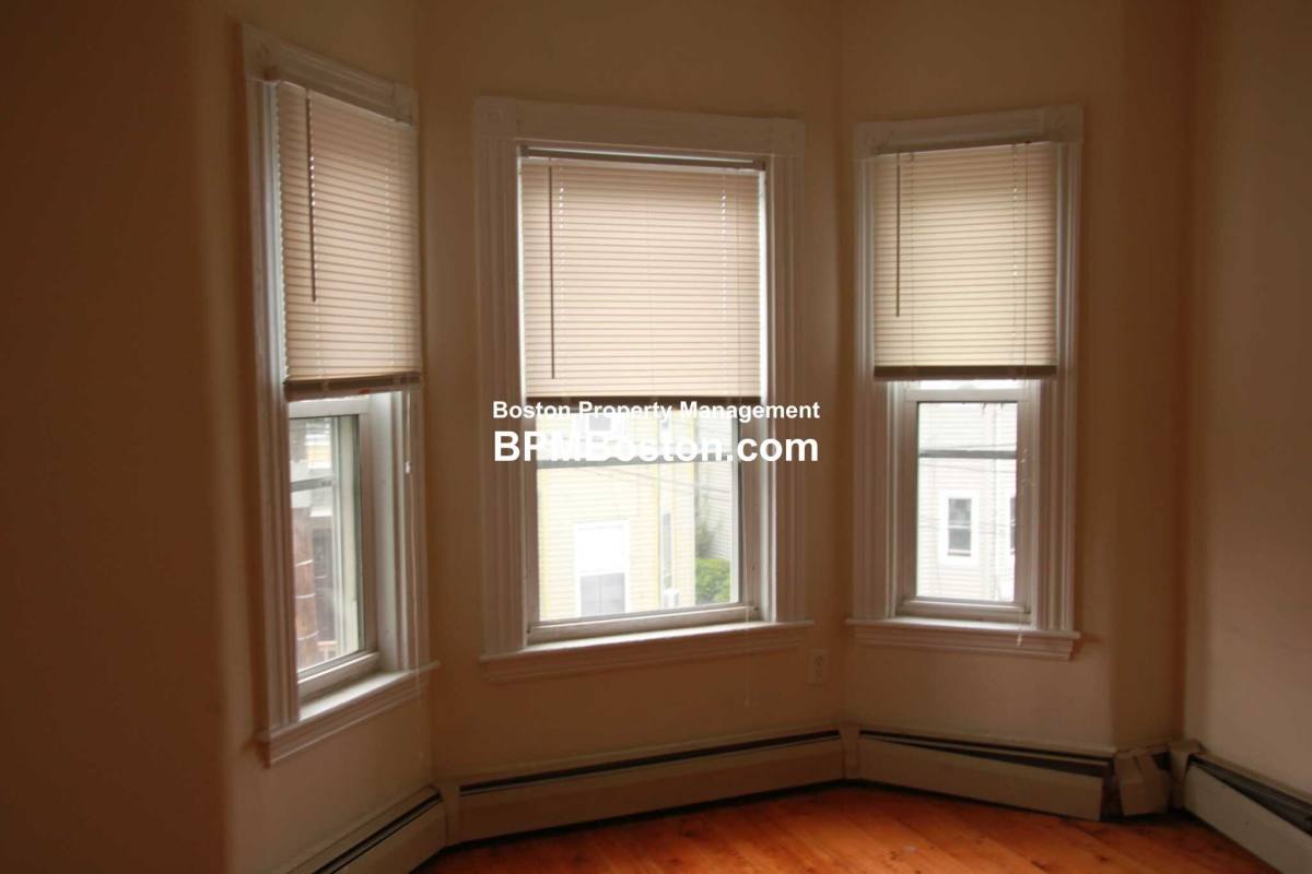 Apartment for rent at 79 Hano St, Allston, MA 02134