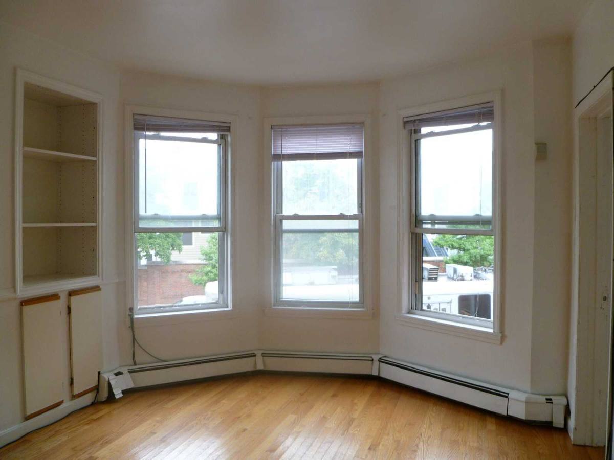Apartment for rent at 853 Huntington Ave, Boston, MA 02115
