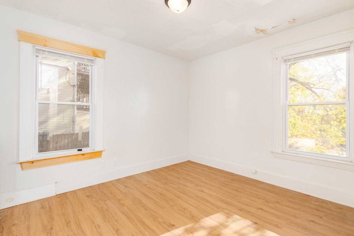 Apartment for rent at 17 Perkins St, Worcester, MA 01605