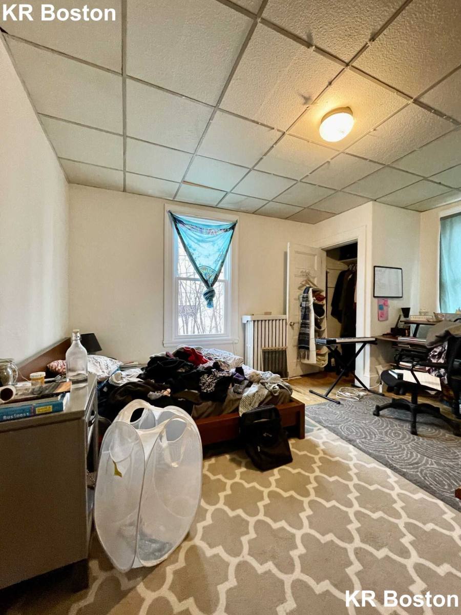 Apartment for rent at 35 Imrie Rd, Allston, MA 02134