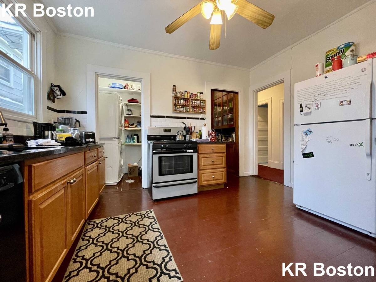 Apartment for rent at 35 Imrie Rd, Allston, MA 02134